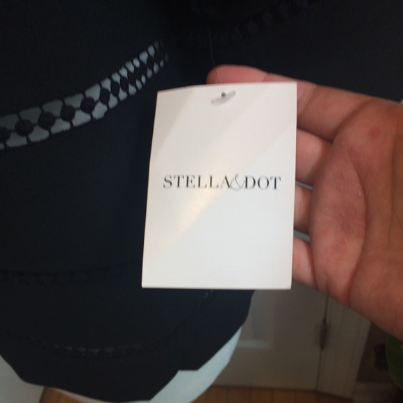 Stella & Dot Kimono Sleeve W/ Lace Cut Outs Top - Picture 4 of 8